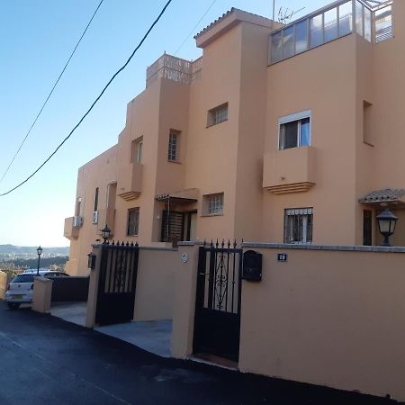Cozy Apartment In Fuengirola Hills 外观 照片